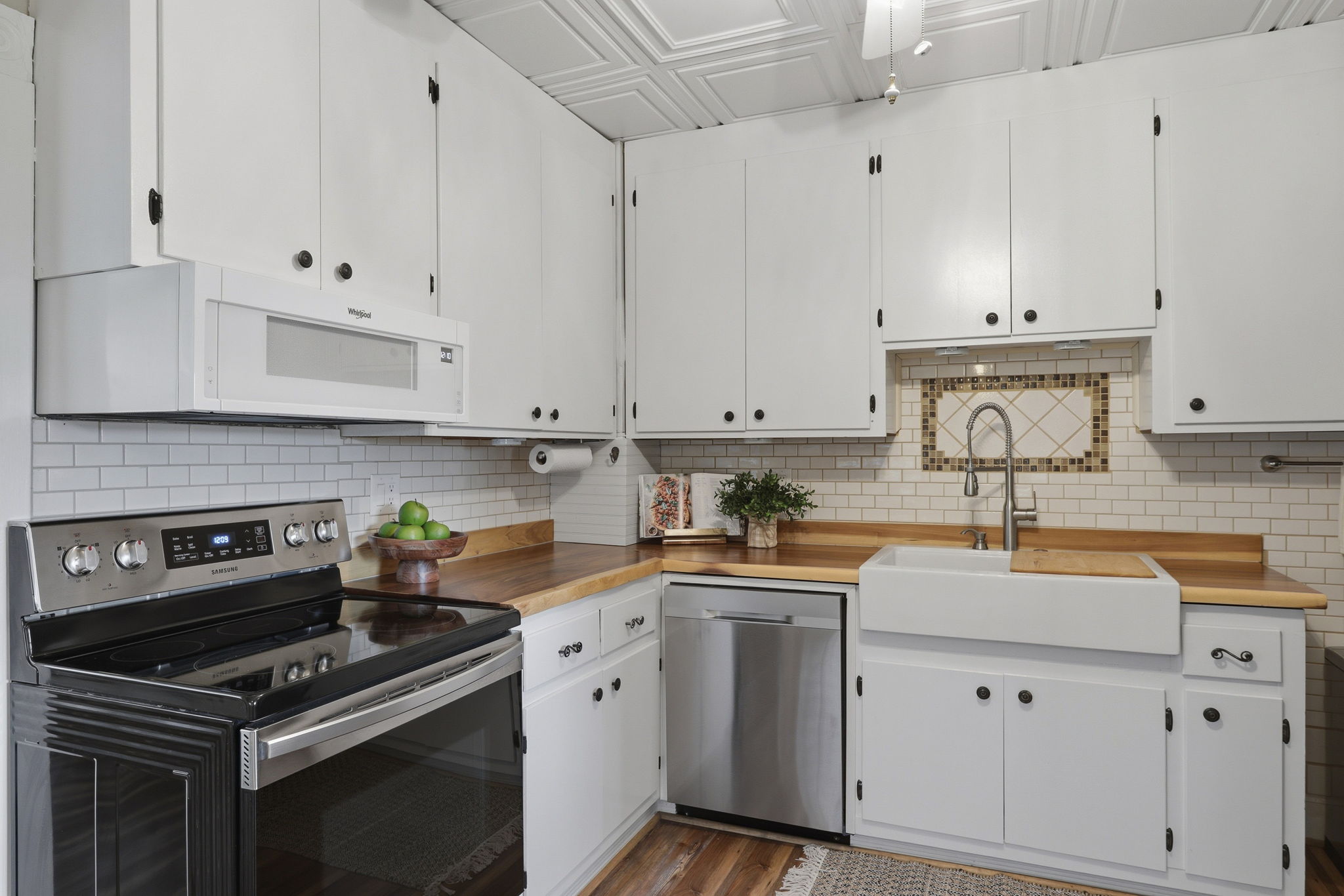 15-Kitchen