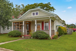 02-Exterior Front