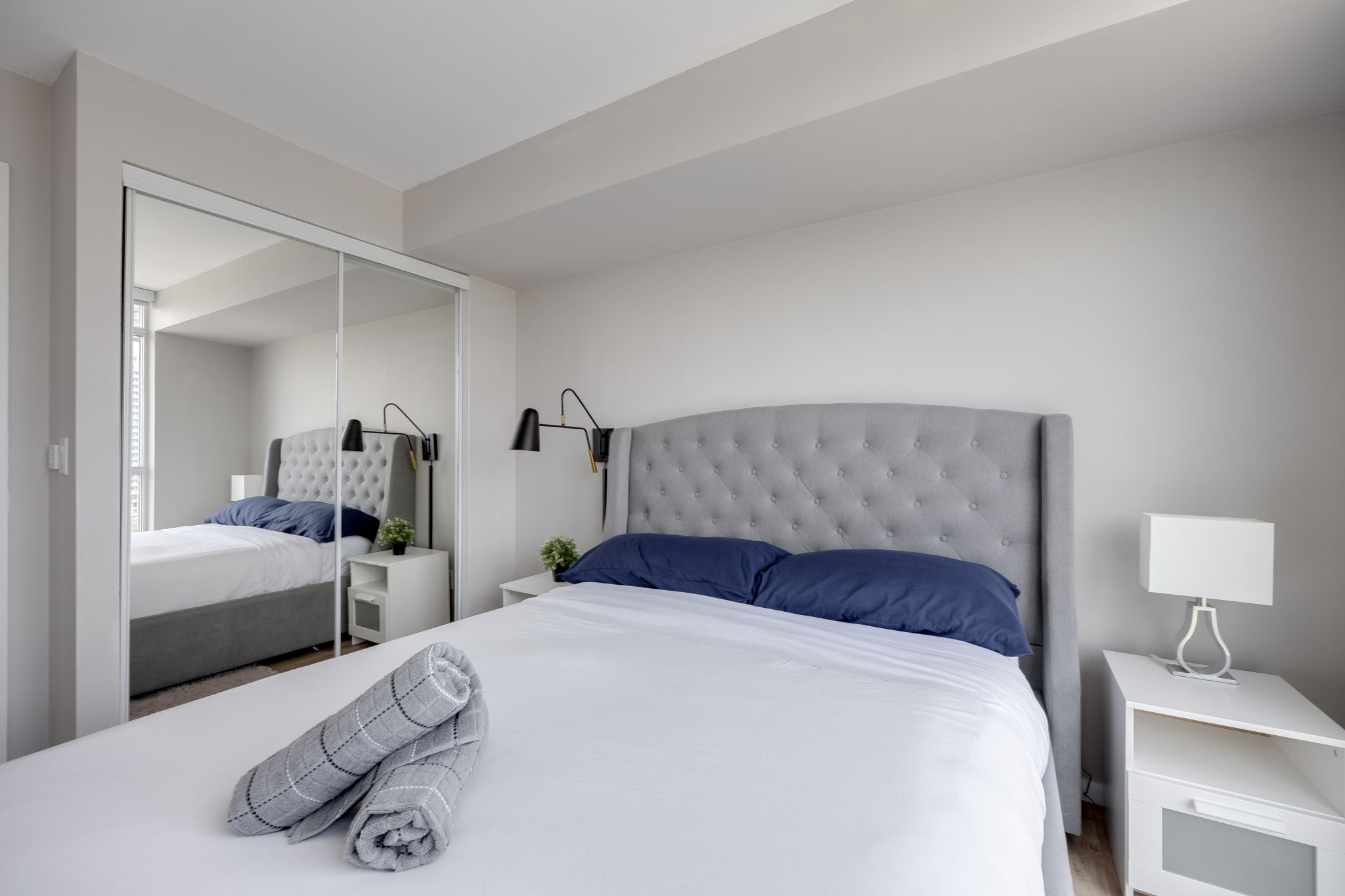Toronto property showcase — delivered property photograph 16