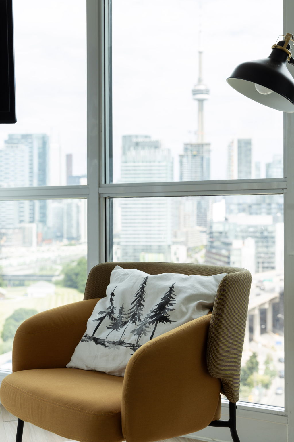Toronto property showcase — delivered property photograph 23