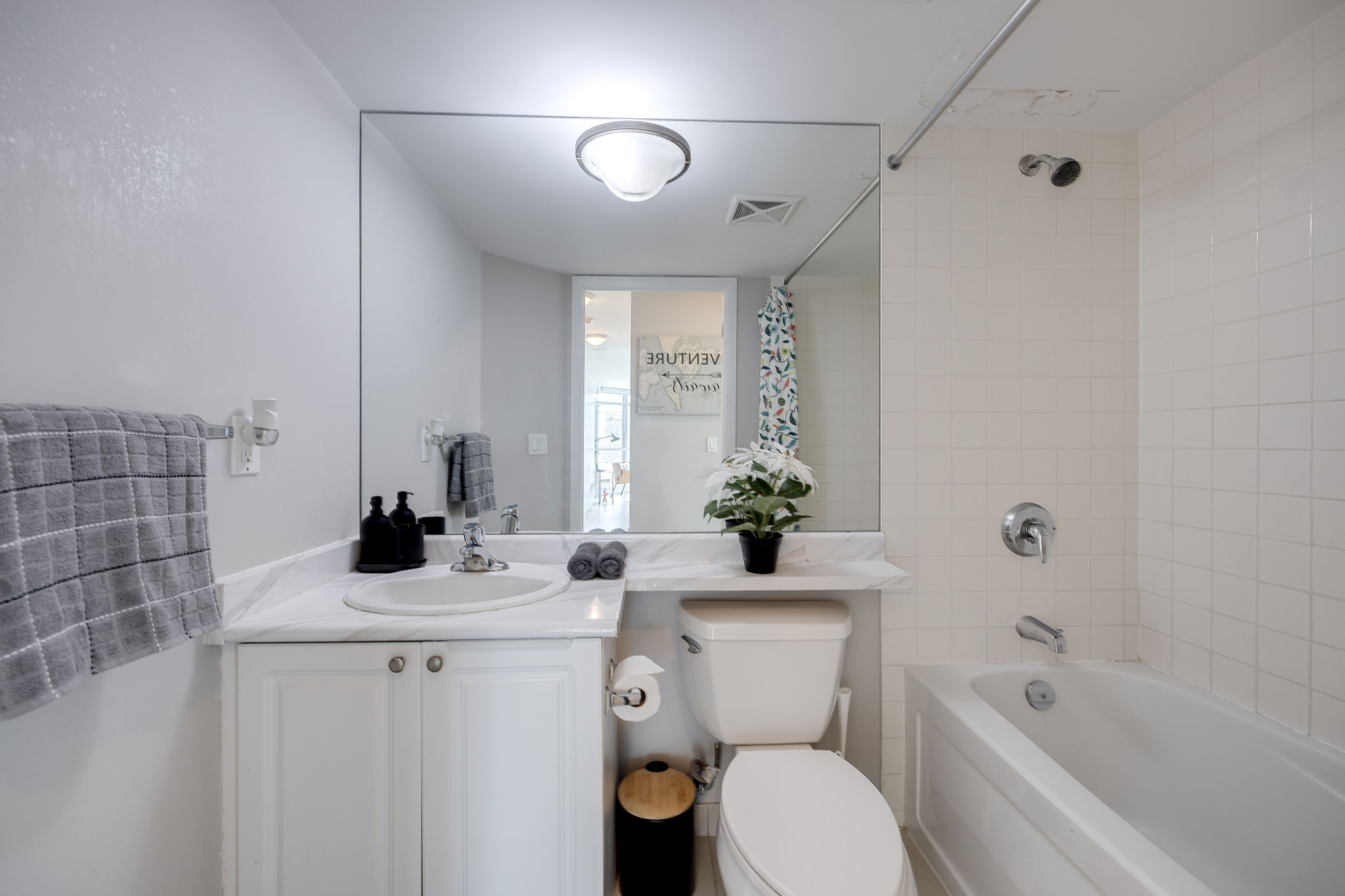 Toronto property showcase — delivered property photograph 13