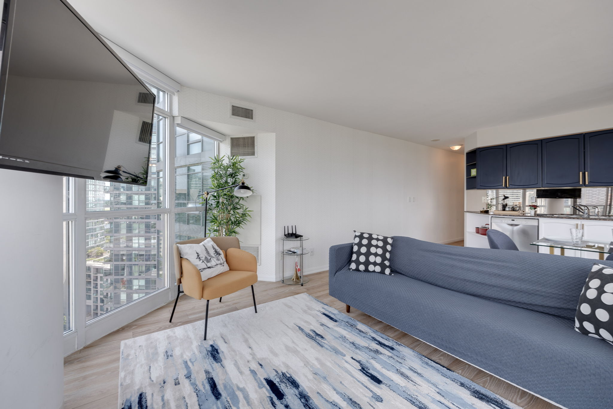 Toronto property showcase — delivered property photograph 11
