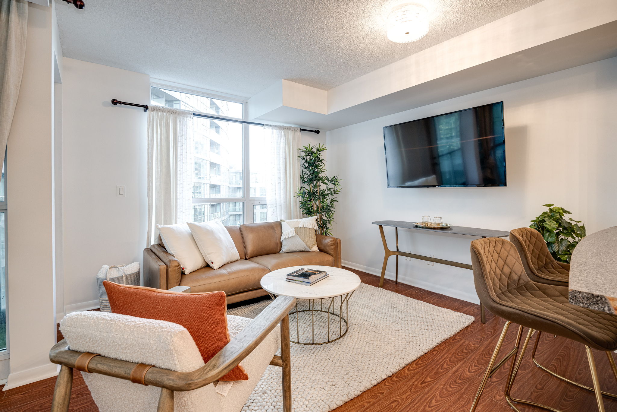 Toronto property showcase — delivered property photograph 5