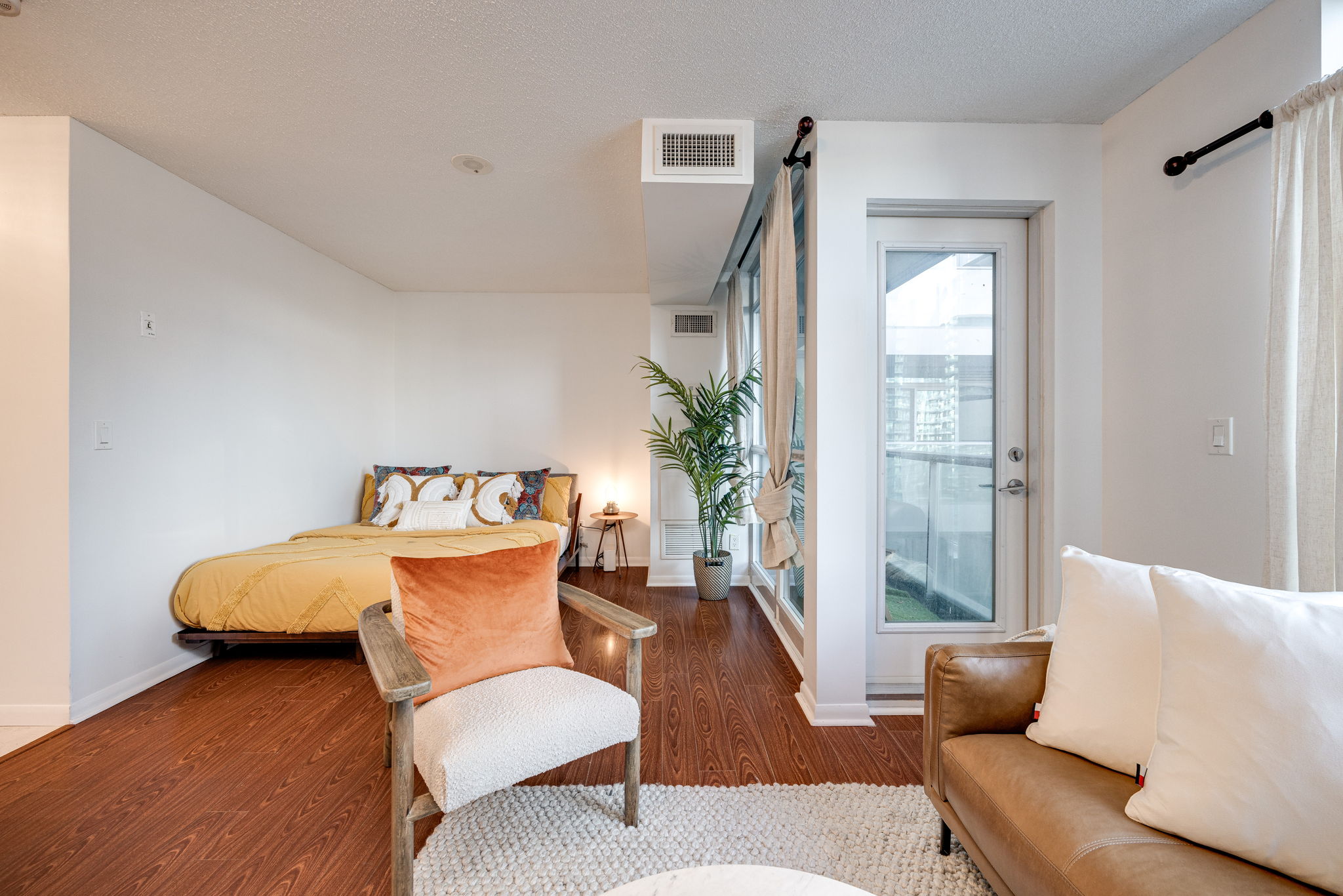 Toronto property showcase — delivered property photograph 6
