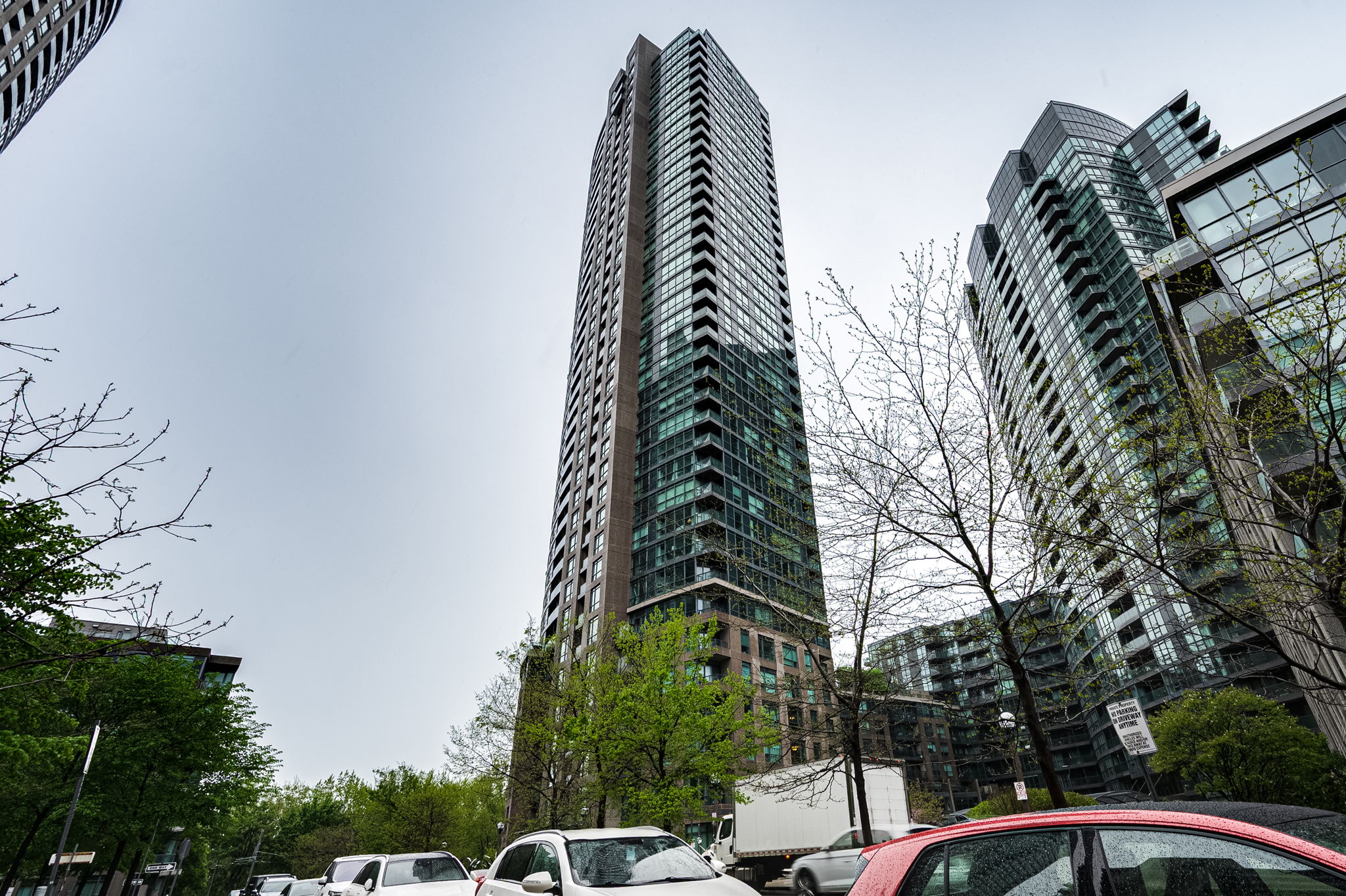 219 Fort York Blvd Unit 2107