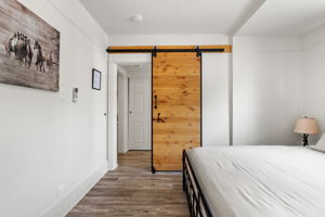 Bedroom (2)