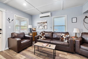 Living Room (3)