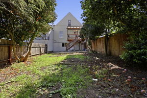  Photo 35