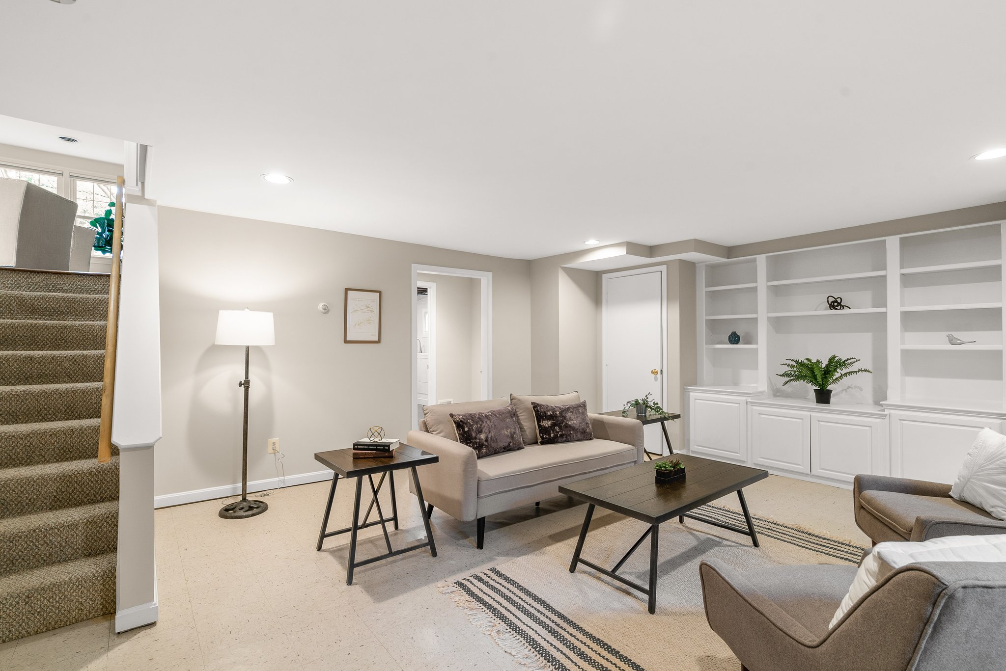 219 Lexington Dr 37.jpg