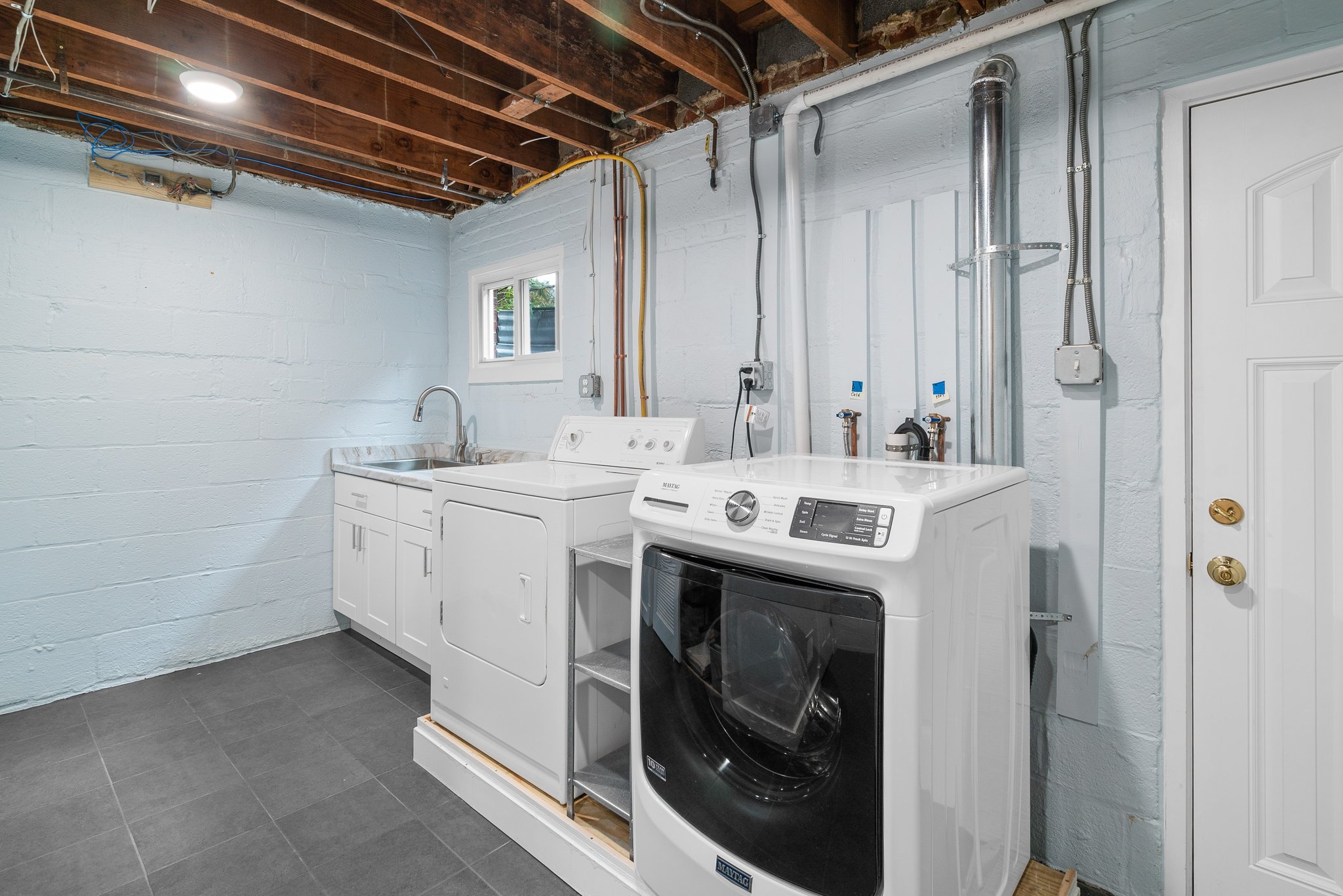 219 Lexington Dr 39.jpg