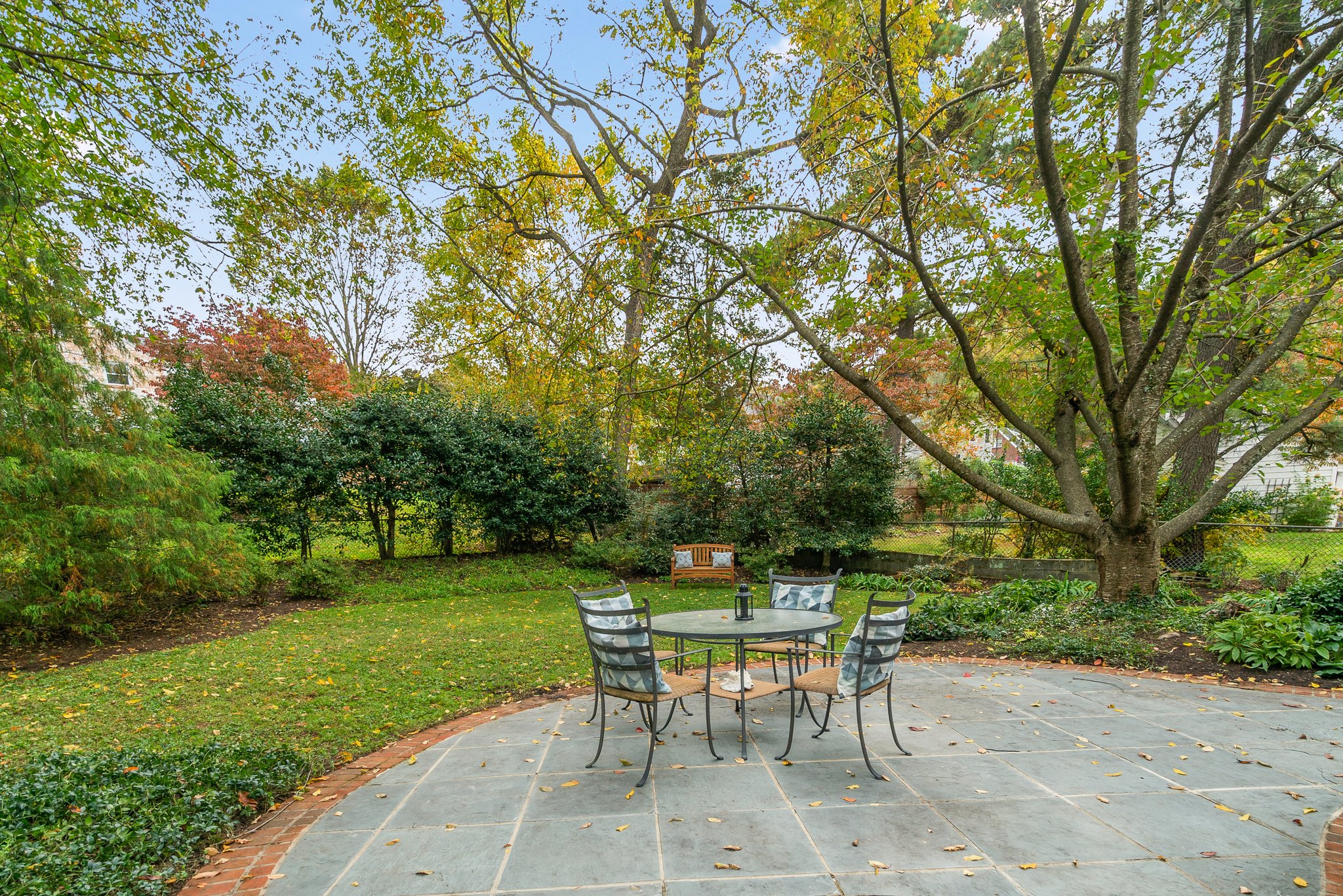 219 Lexington Dr 43.jpg