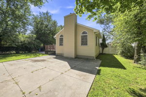  Photo 46