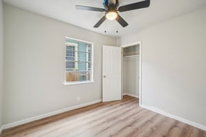 Nelson Ave-S2412-020.jpg