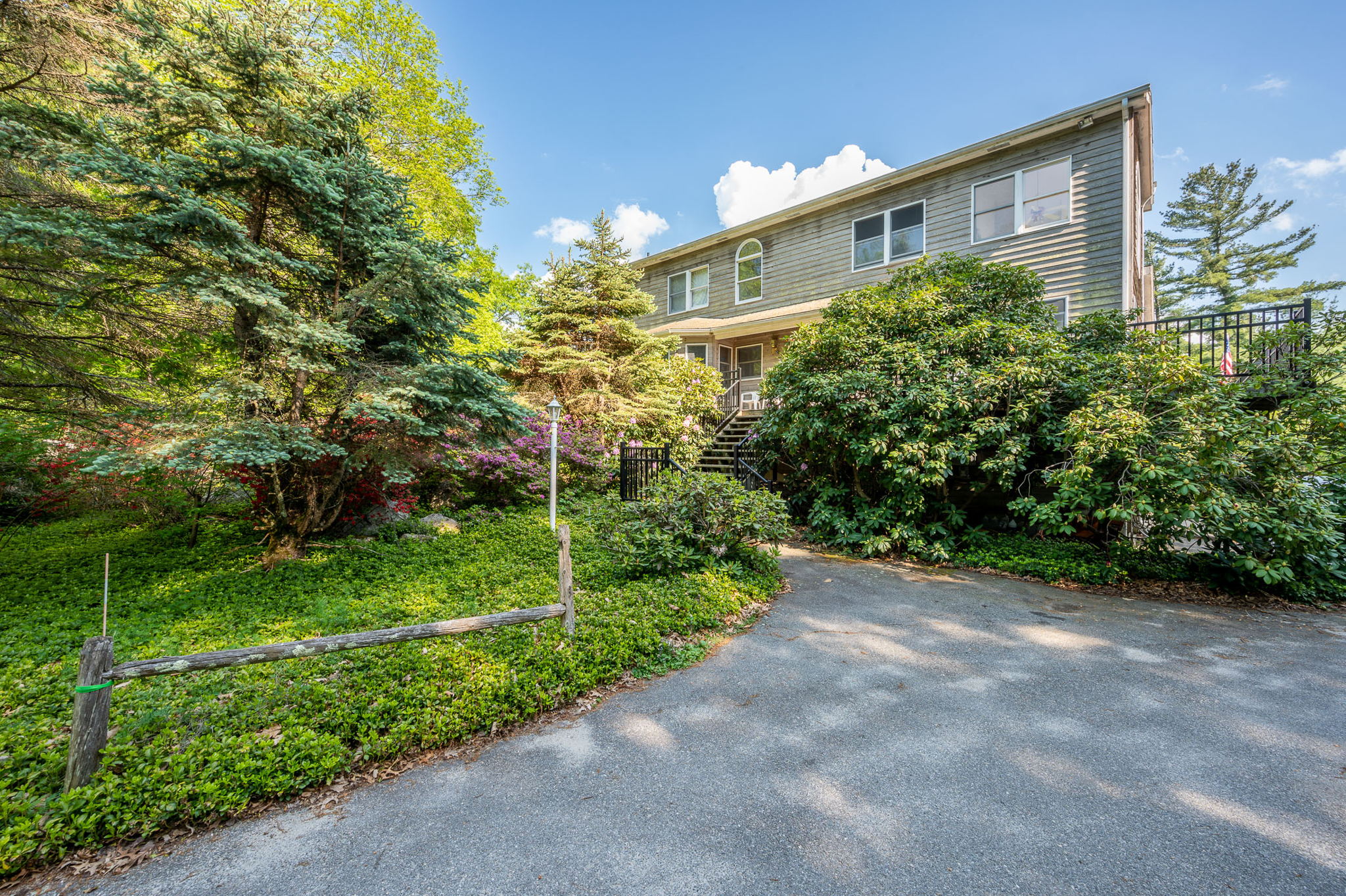 219 Pollard Rd, Northbridge, MA 01534 De Maio Real Estate Photography