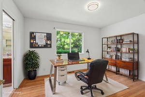 019_F8_219 Prince St virtually staged.jpeg