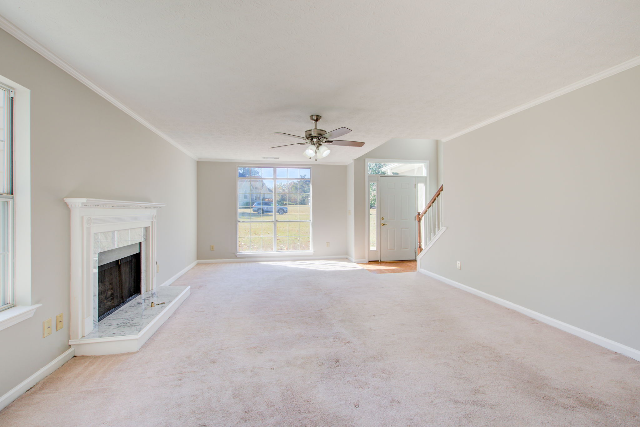 3 Living Room A w Entry