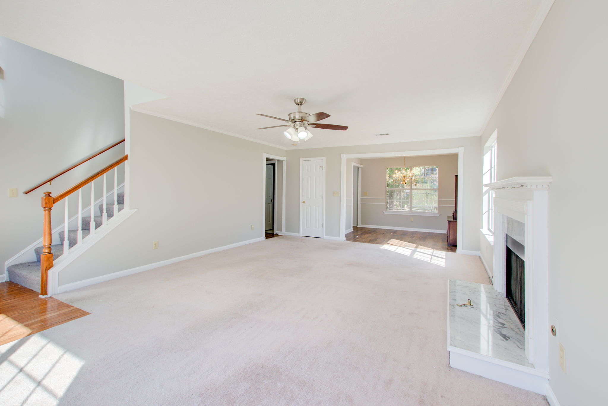 4 Living Room B w Dining