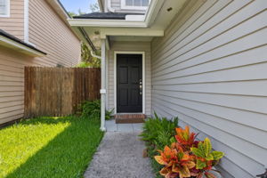 Front Entry Detail