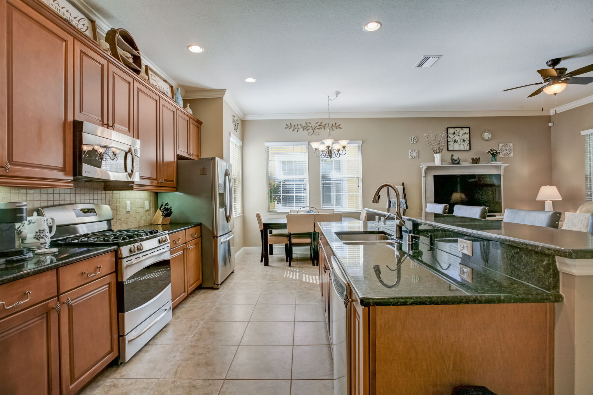 Sunset Crest Ct-016