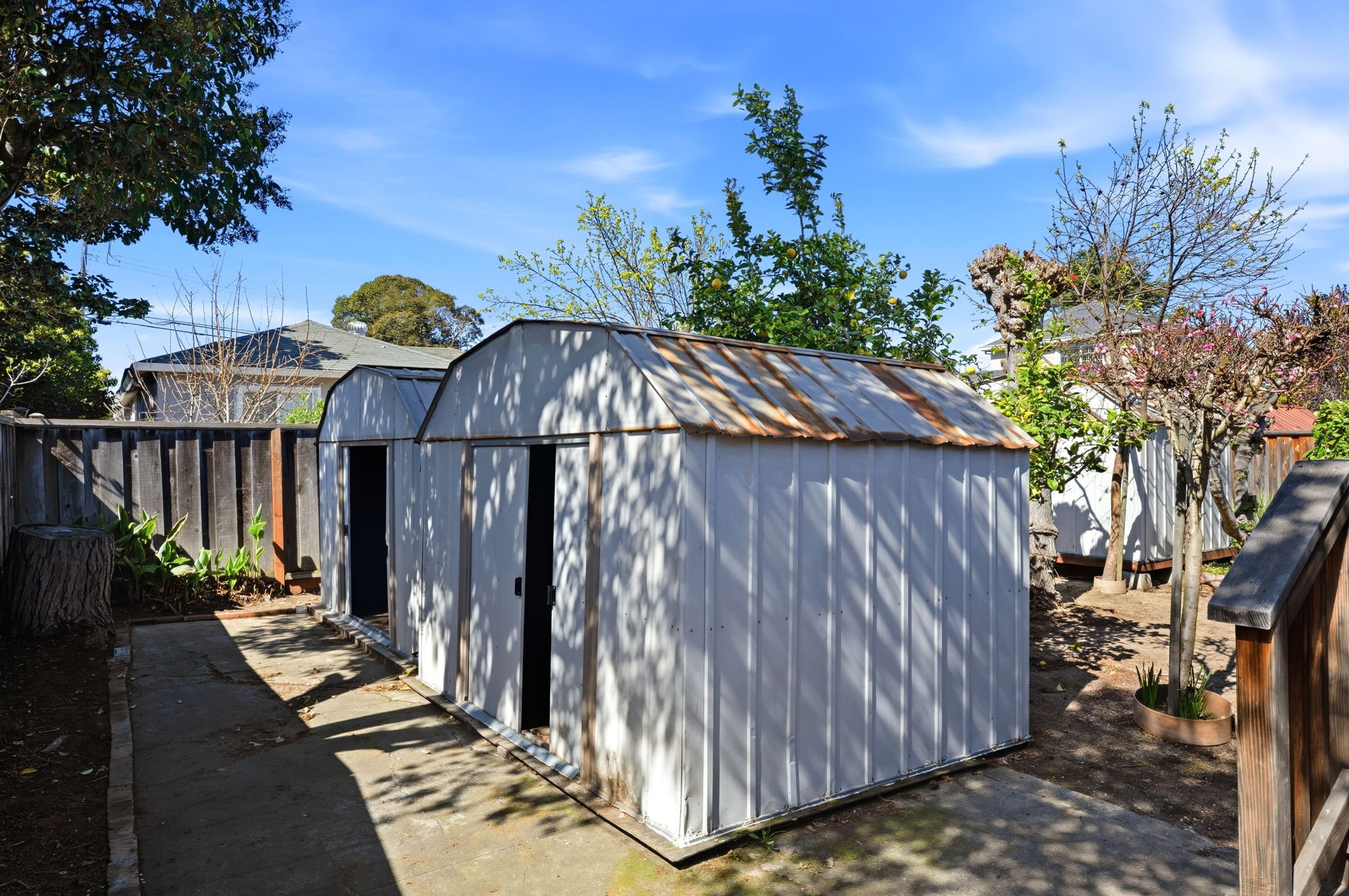 034_f8_219 Verbena Dr