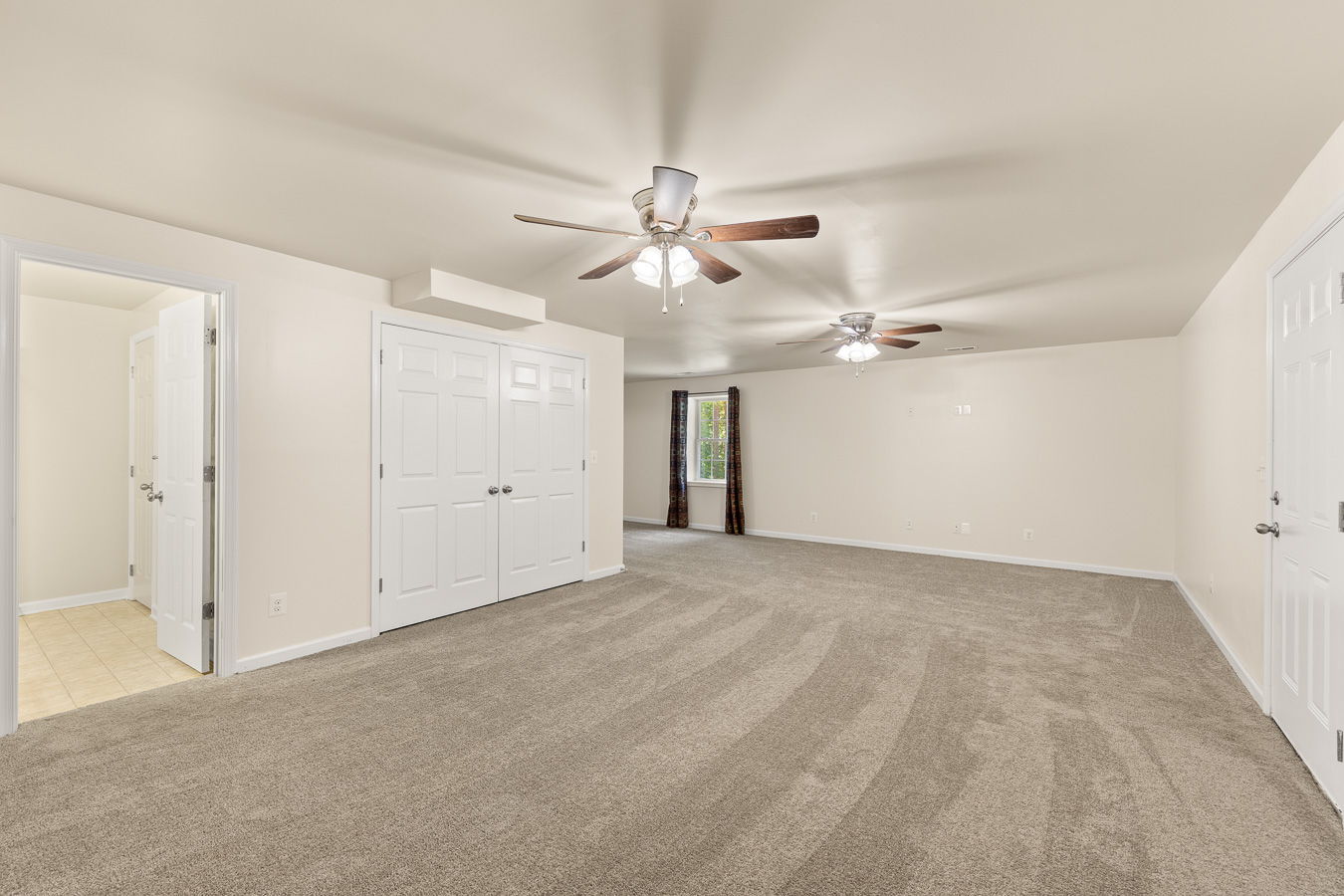  Photo 31