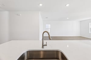 Broadbrook Dr-S0111-020.jpg