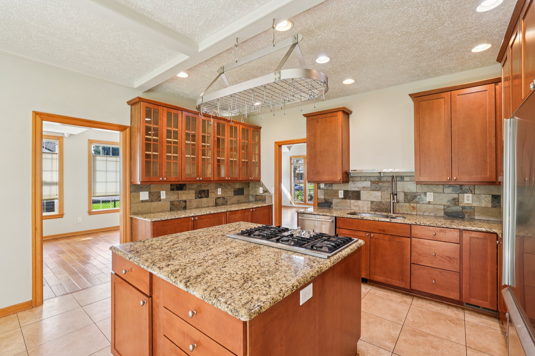 NE 229th Ct-S3103-019.jpg