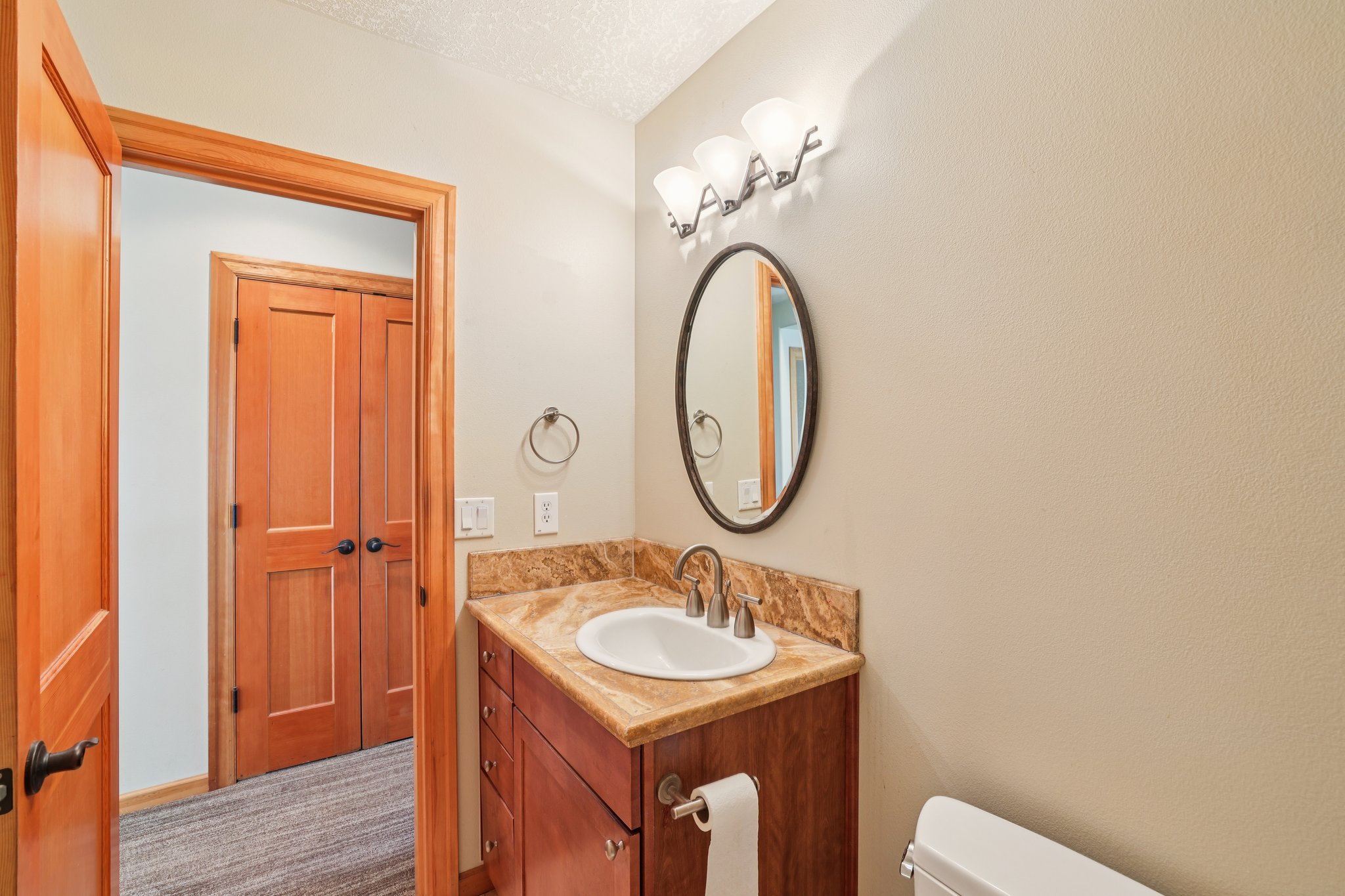 NE 229th Ct-S3103-031.jpg