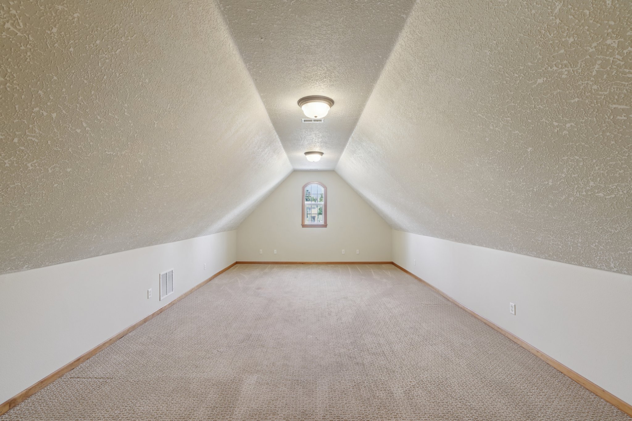 NE 229th Ct-S3103-046.jpg