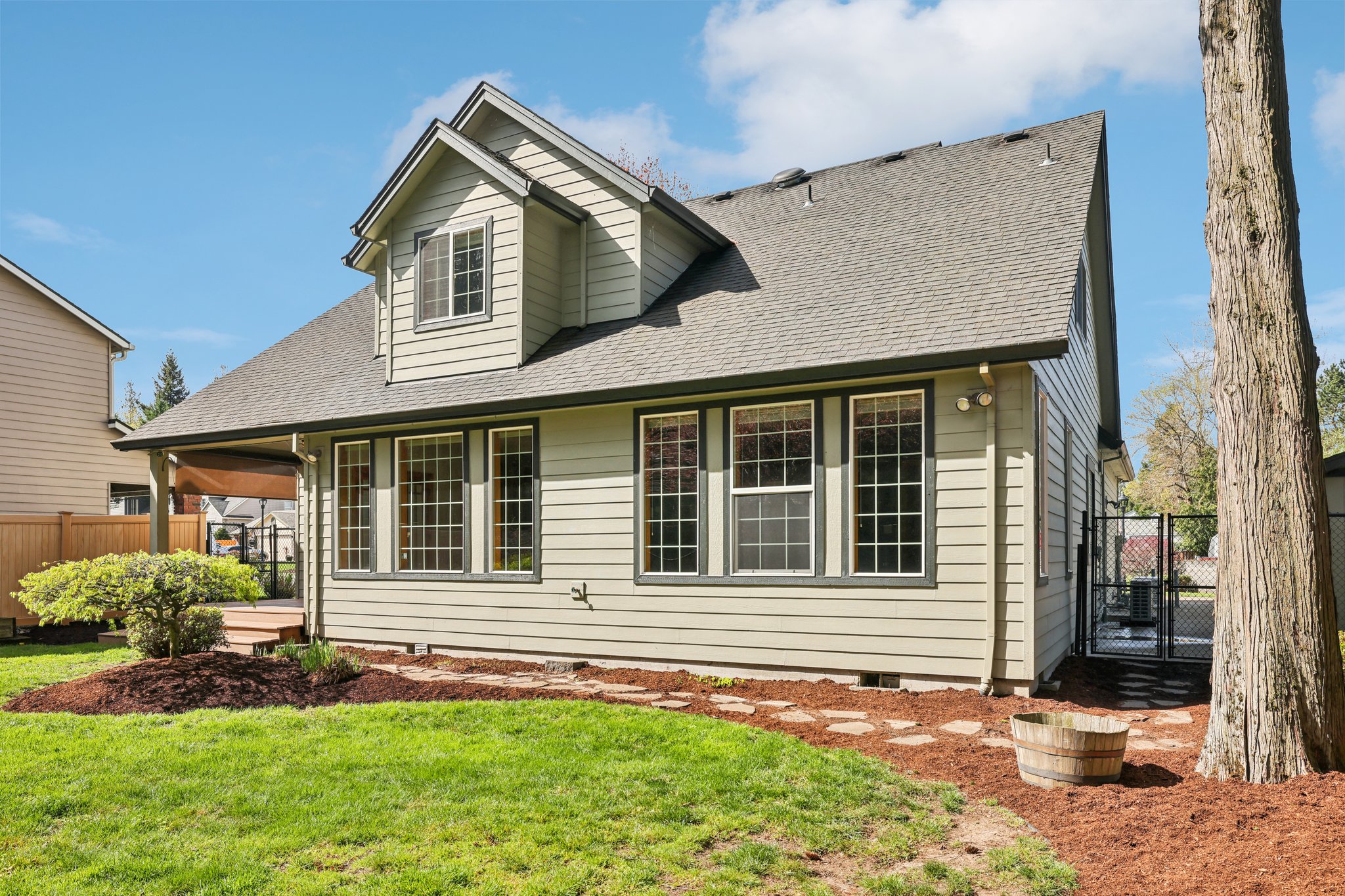 NE 229th Ct-S3103-053.jpg