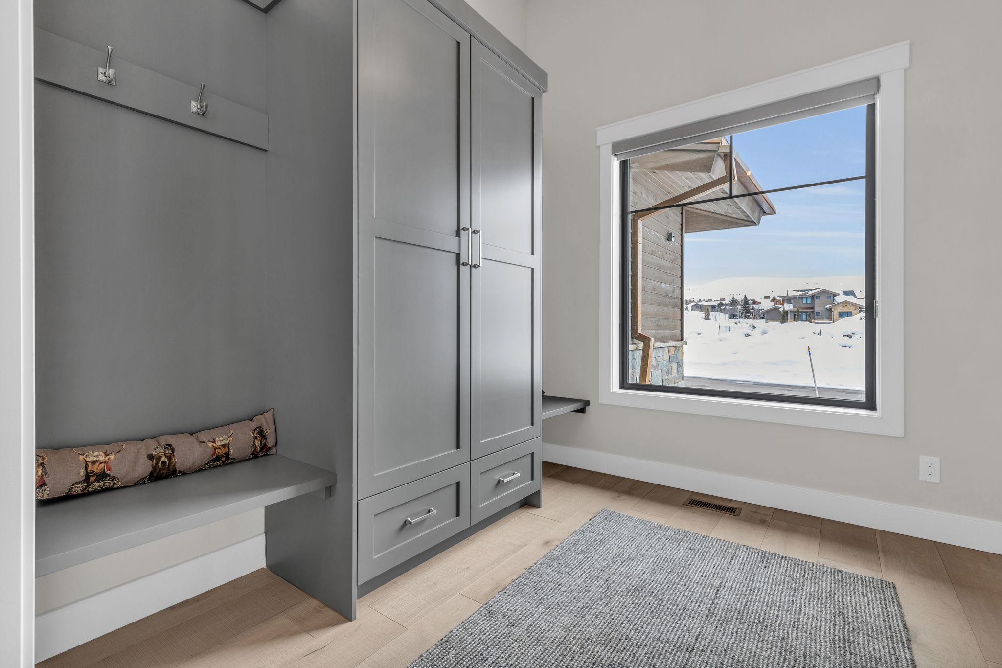 Entry Cabinets