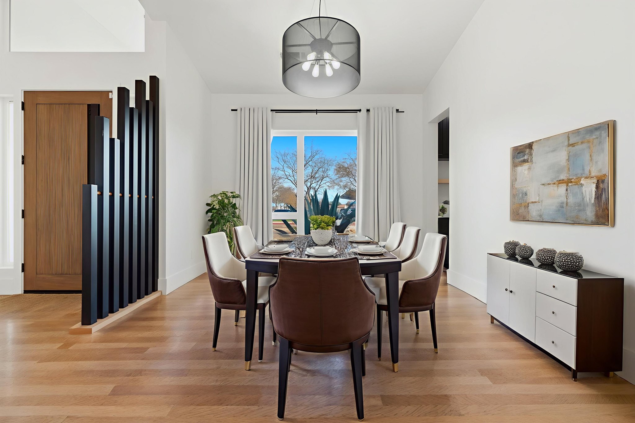 2191_N_Linwood_St_037 virtually staged.jpeg