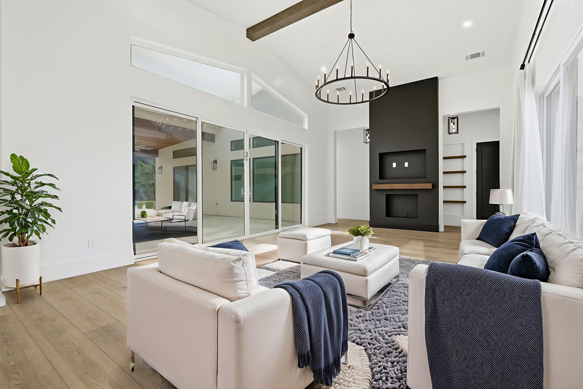 2191_N_Linwood_St_024 virtually staged.jpeg