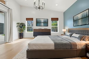 2191_N_Linwood_St_056 virtually staged.jpeg