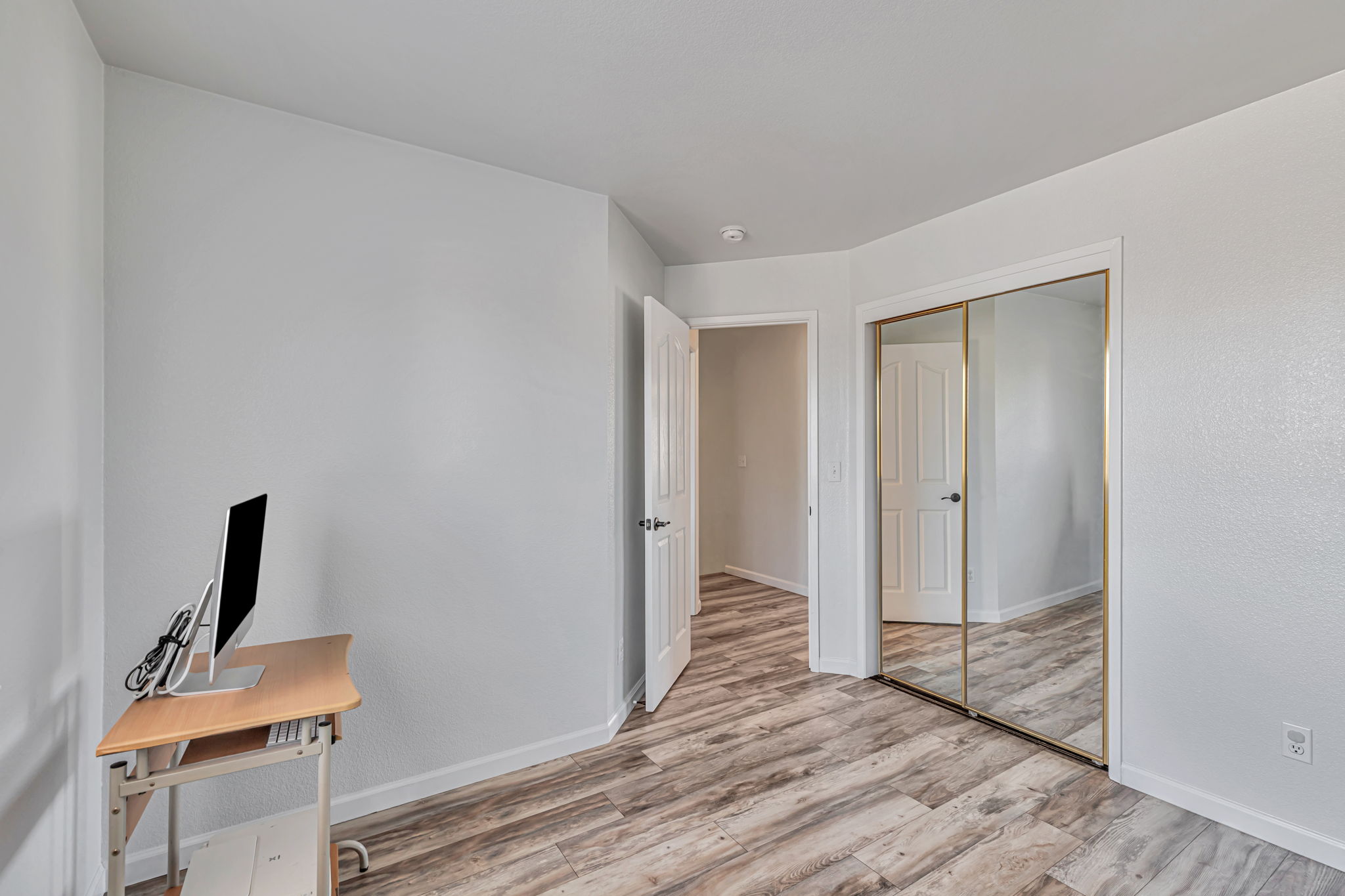 019_2191 Spruce Dr