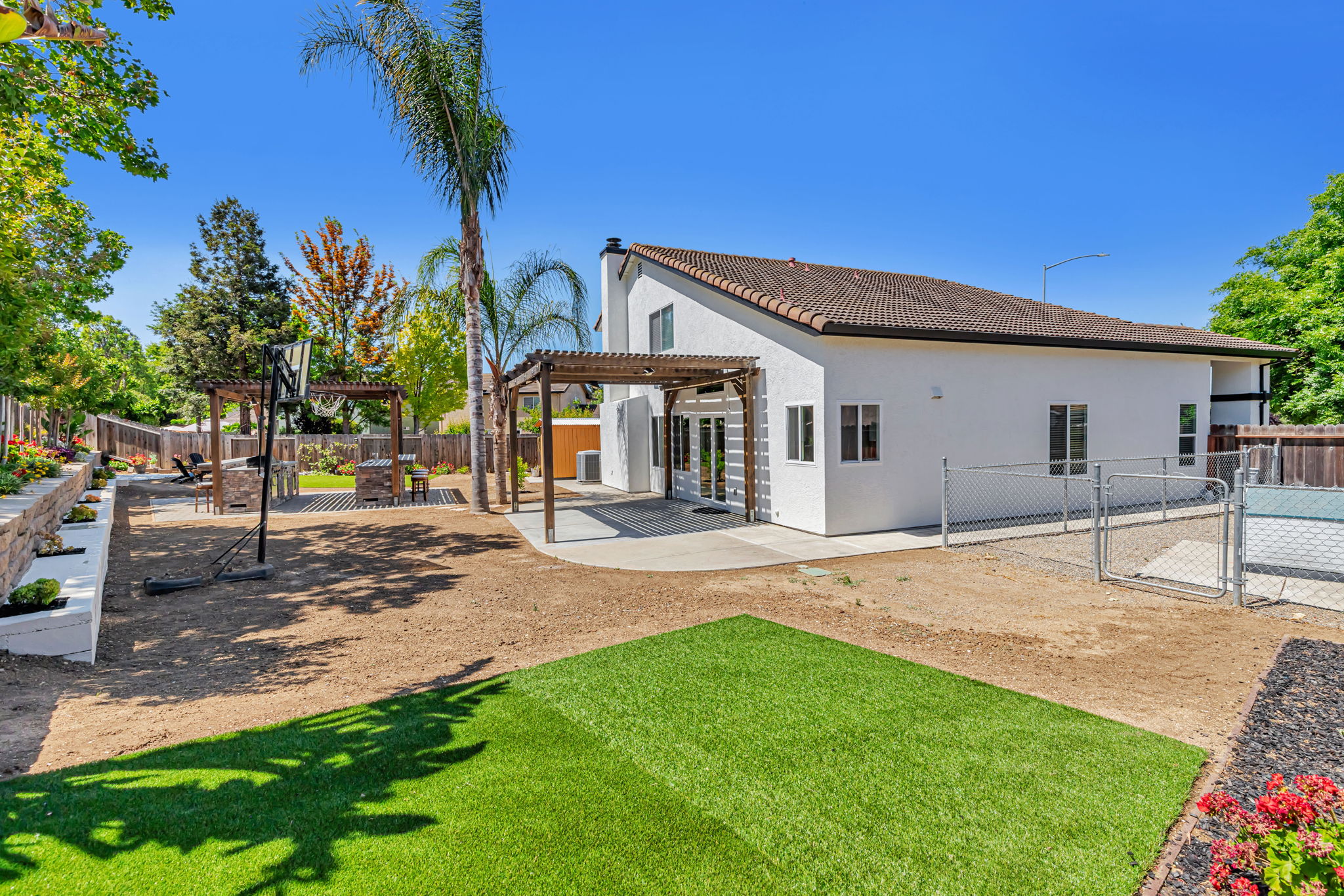 035_2191 Spruce Dr