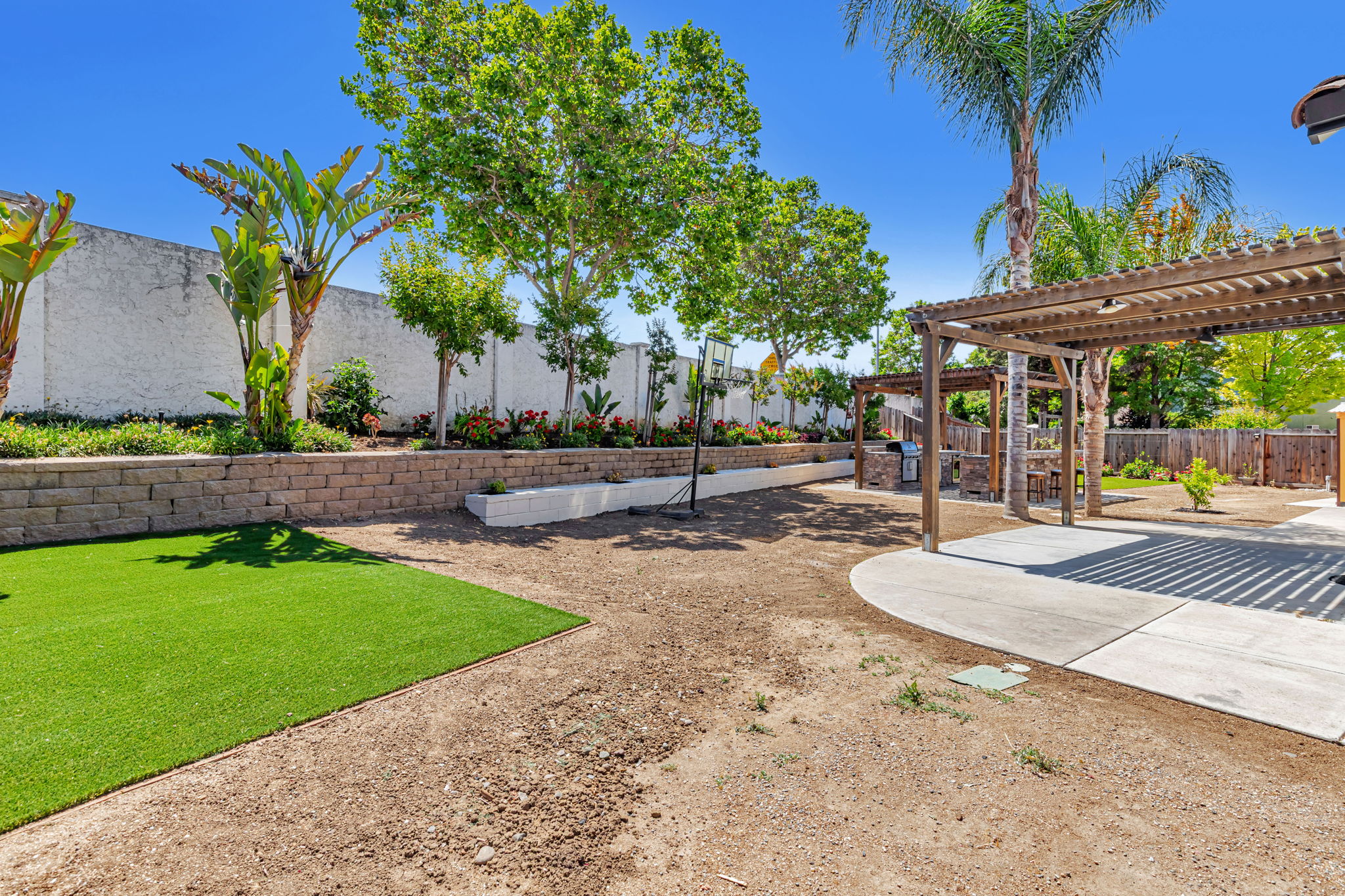 038_2191 Spruce Dr
