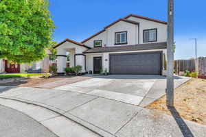 002_2191 Spruce Dr