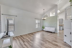 006_2191 Spruce Dr