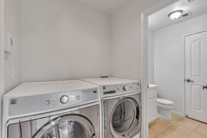 034_2191 Spruce Dr