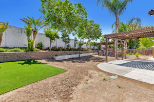 038_2191 Spruce Dr