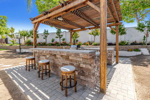 042_2191 Spruce Dr