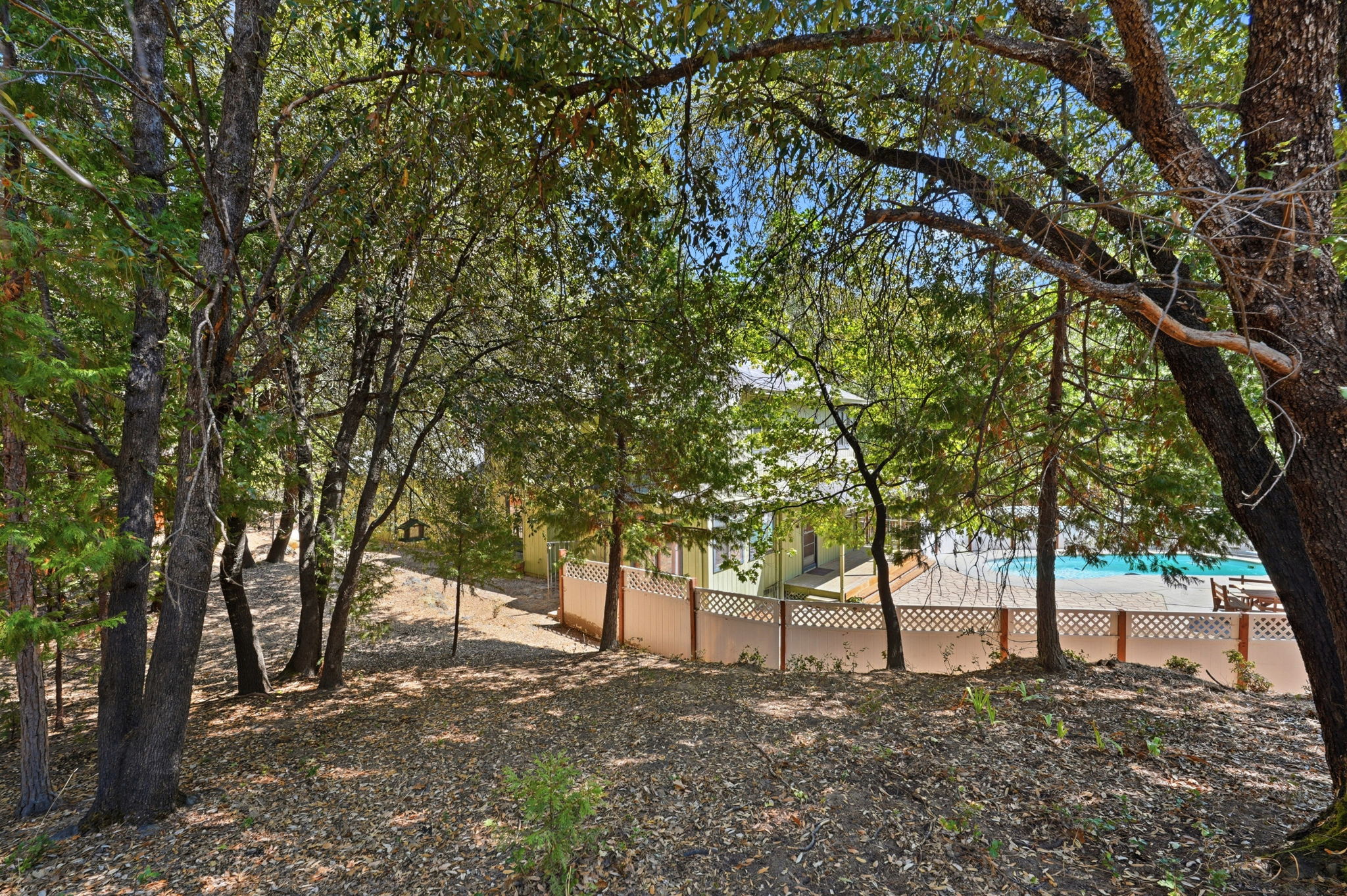 037_F8_21916 Fallview Dr