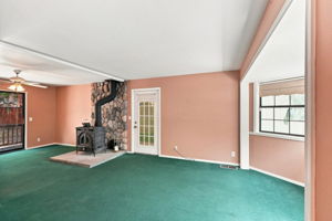 007_F8_21916 Fallview Dr