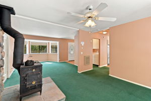 010_F8_21916 Fallview Dr