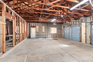 031_F8_21916 Fallview Dr