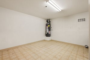  Photo 39