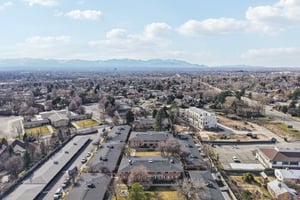 E Carriage Ln-S0803-007.jpg