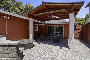  Photo 36