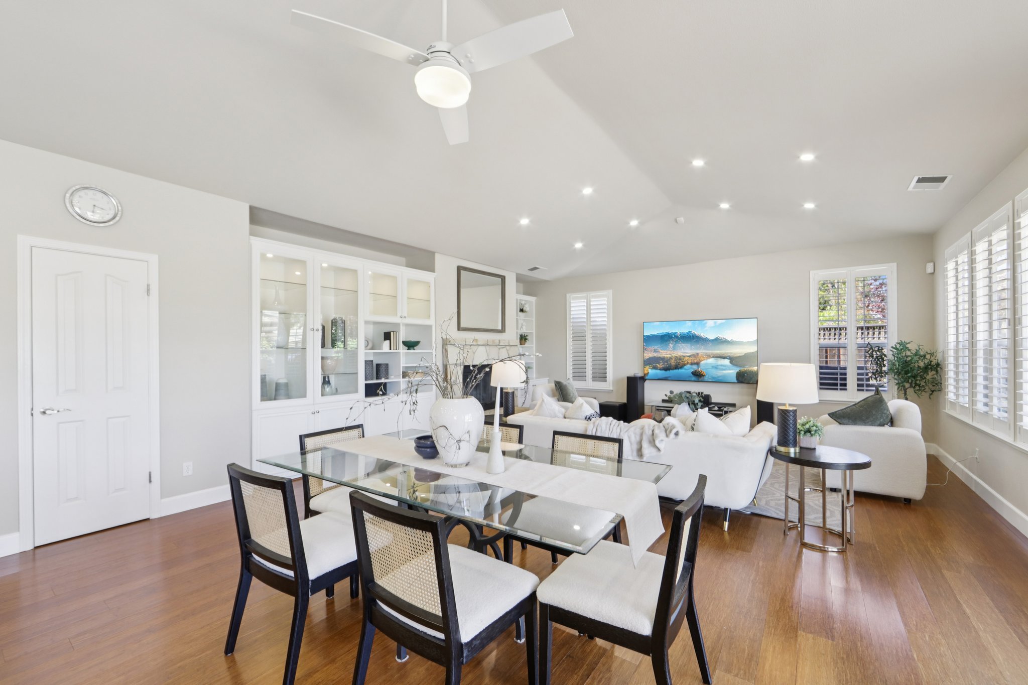 Hillstone Dr-S0304-022.jpg